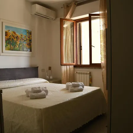 I Colori Di - A Pochi Passi Dal Lungomare Lägenhet *