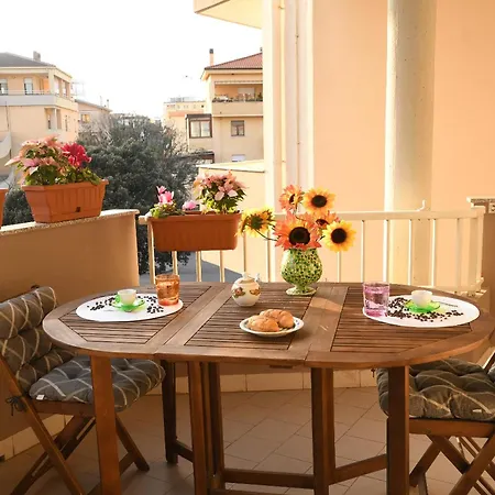 I Colori Di - A Pochi Passi Dal Lungomare *