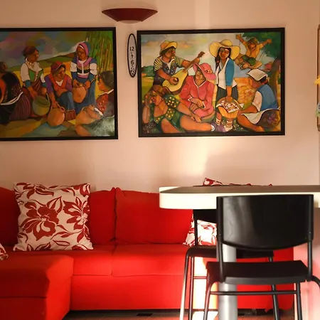 I Colori Di - A Pochi Passi Dal Lungomare * Alghero